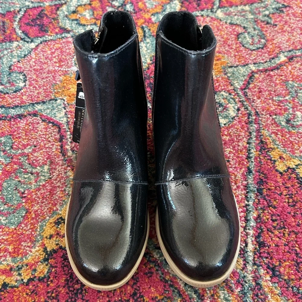 NWT Sorel | Girls Black Shimmer Arctic Zip II  Waterproof Wedge Ankle Boot, sz 4